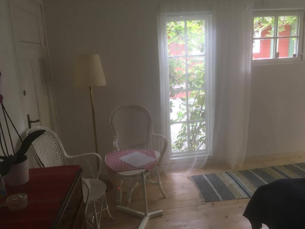 Stockholm B&B Cottage Nacka Luaran gambar